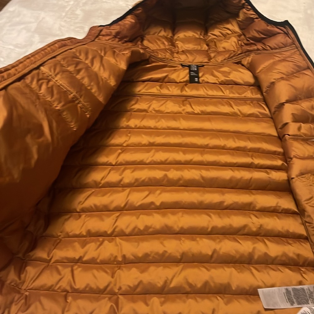 mountain hardware jacket - Picture 4 of 4